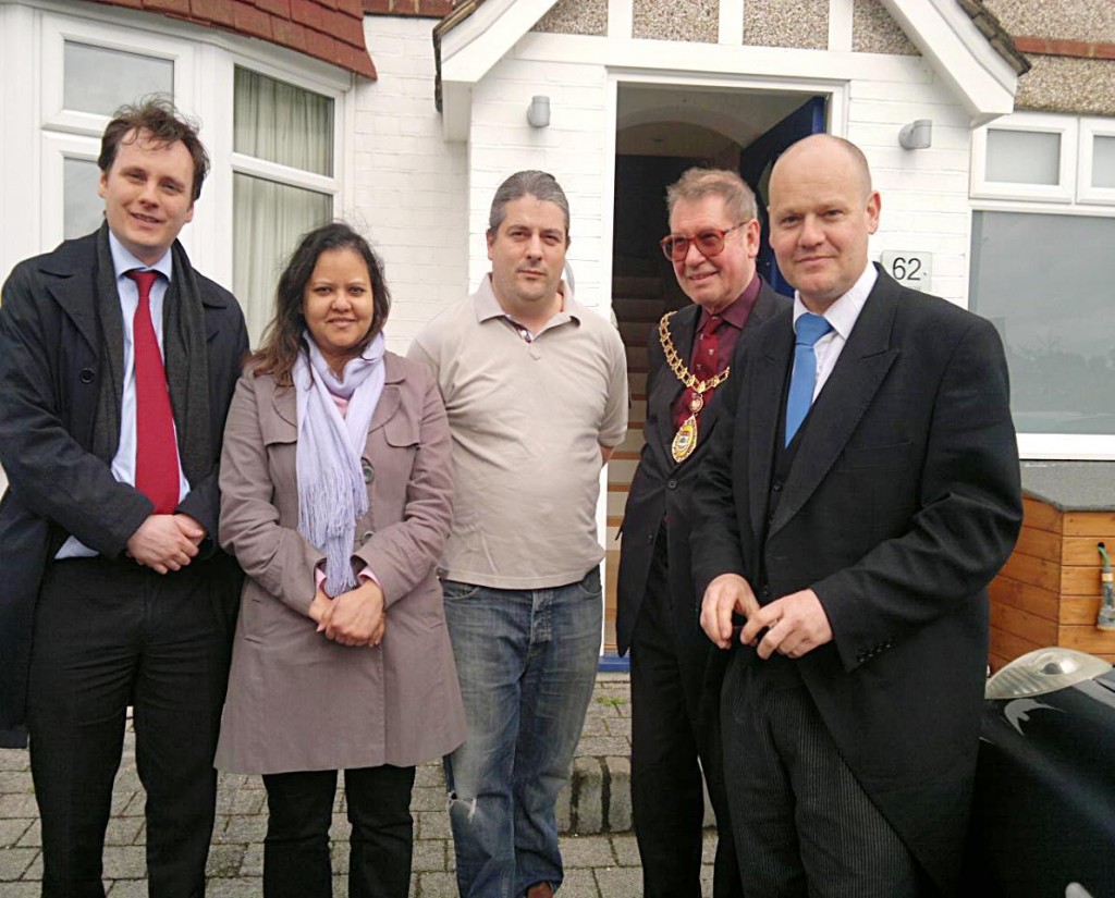 Visting resident in Perivale with Ealing Mayor & co-cllrs